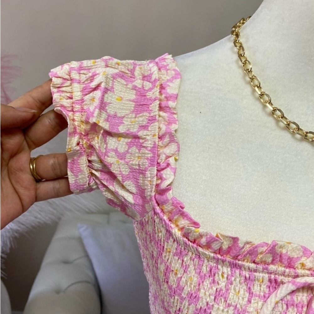 Zara pink floral crop top in EUC. Size Medium. Perfect for spring outfits. - Picture 4 of 6